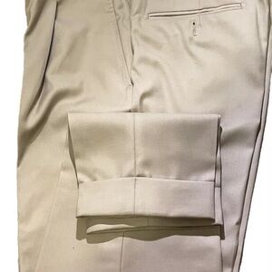 SUITSUPPLY Vigo ZC Trousers Pleated, With Turn Up Zipper.